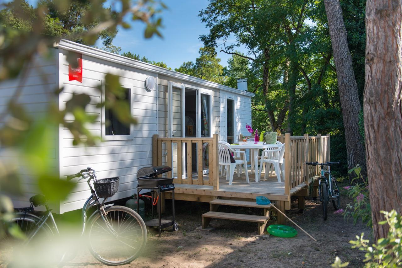 Camping Officiel Siblu Le Lac Des Reves Lattes Luaran gambar